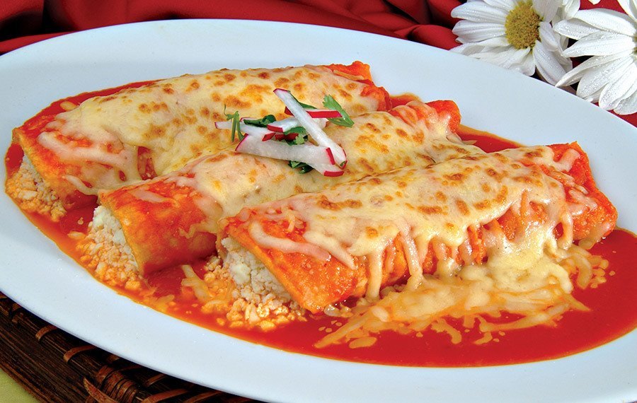 Enchiladas Rojas Estilo Mexicano