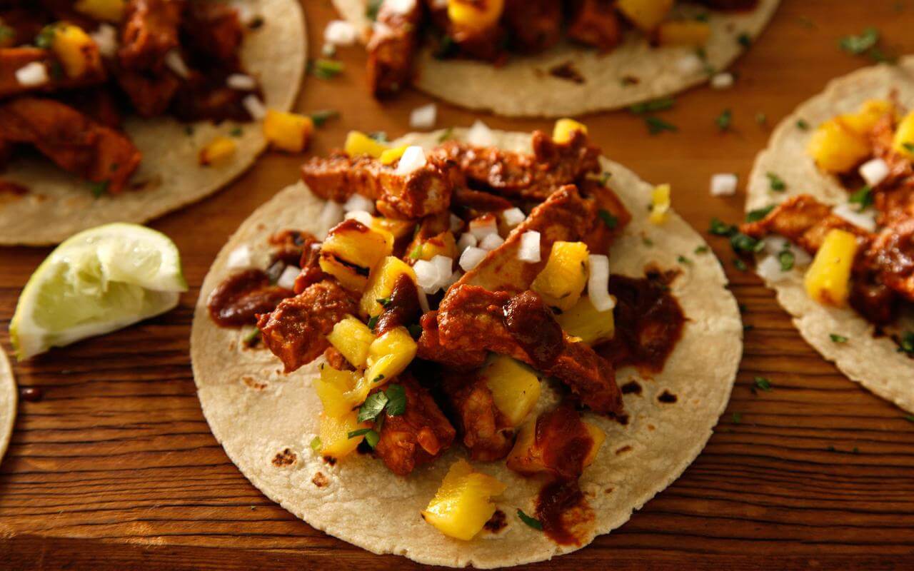 tacos al pastor mexicanos
